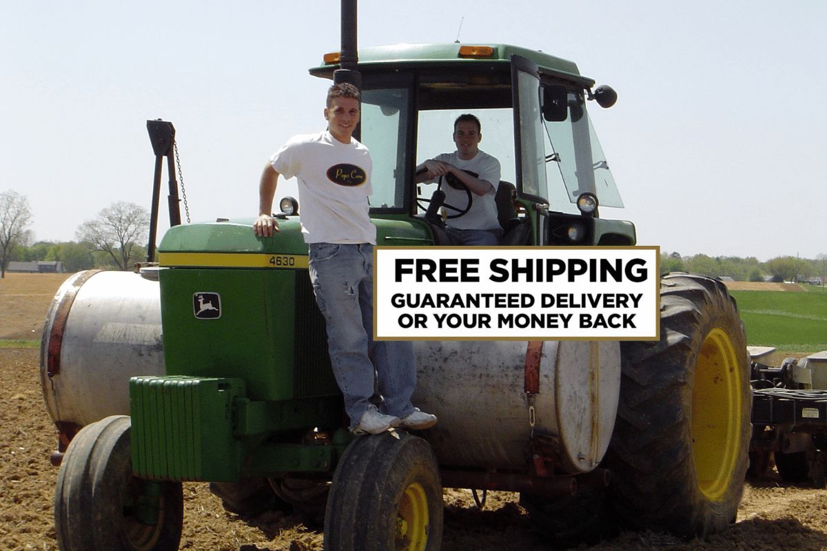 homepage banner lee and lonnie on tractor