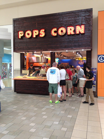 1 Gallon Happy Easter-Free Shipping Signature Tins Pops Corn 